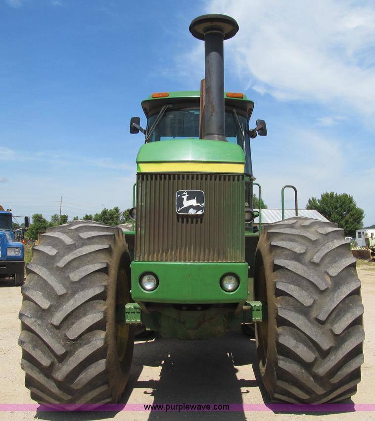 image for item K6264 1977 John Deere 8630 4WD tractor