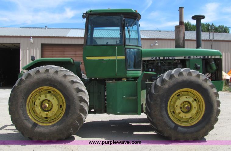 image for item K6264 1977 John Deere 8630 4WD tractor
