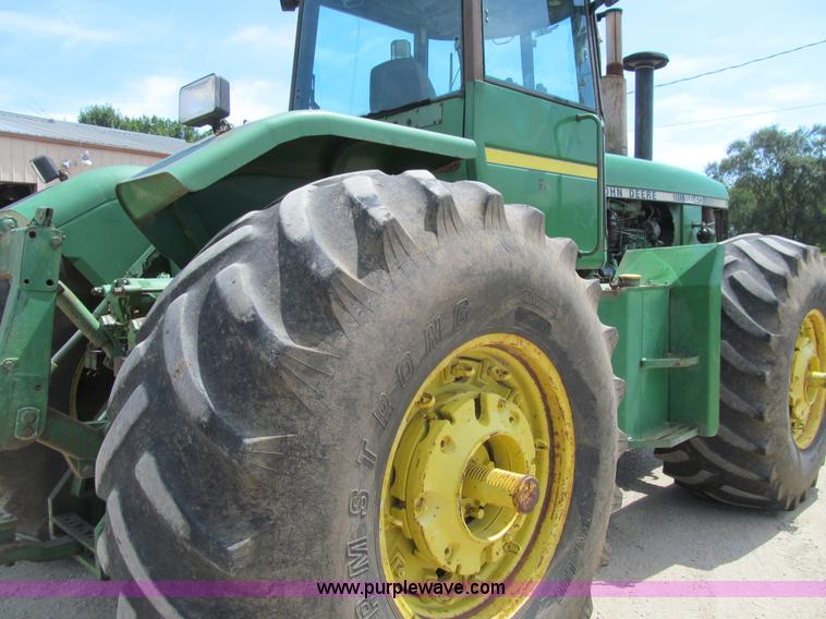 image for item K6264 1977 John Deere 8630 4WD tractor