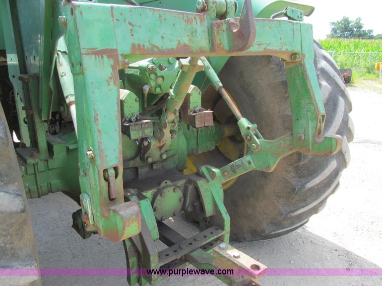 image for item K6264 1977 John Deere 8630 4WD tractor