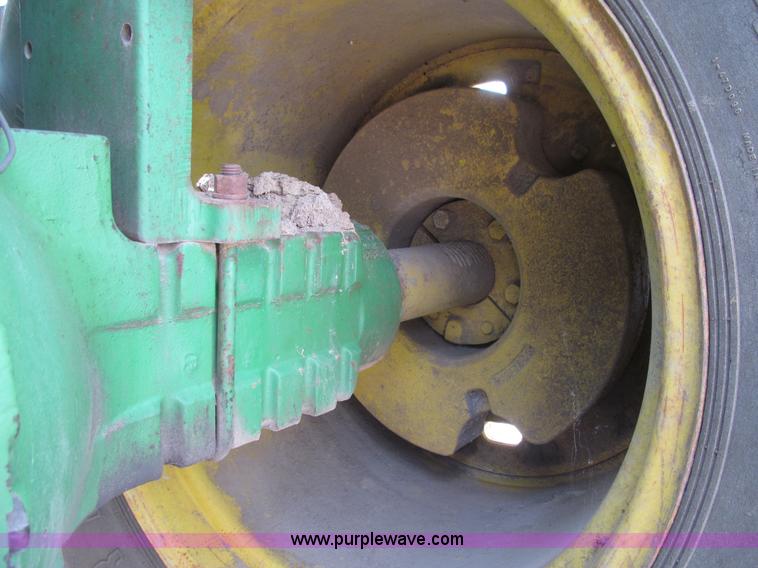 image for item K6264 1977 John Deere 8630 4WD tractor