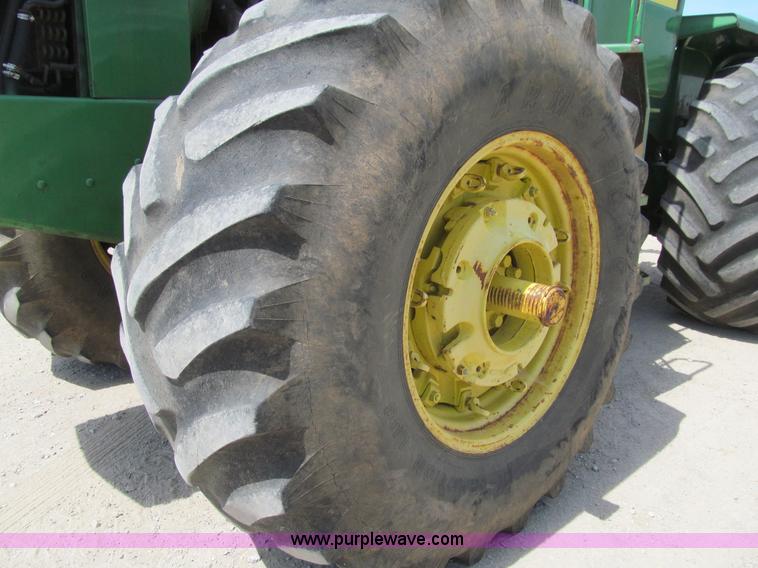 image for item K6264 1977 John Deere 8630 4WD tractor