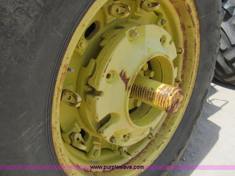 image for item K6264 1977 John Deere 8630 4WD tractor