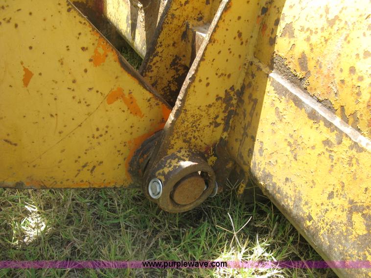 image for item K8723 Ford A66 wheel loader