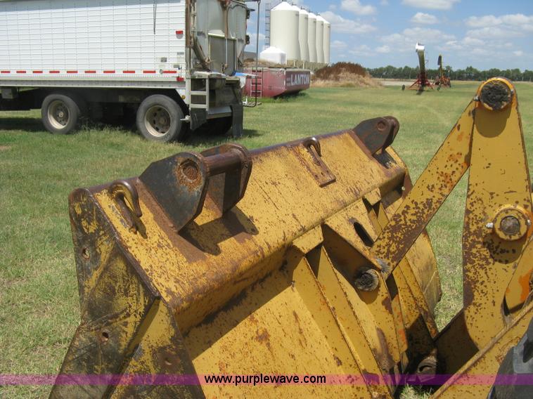 image for item K8723 Ford A66 wheel loader