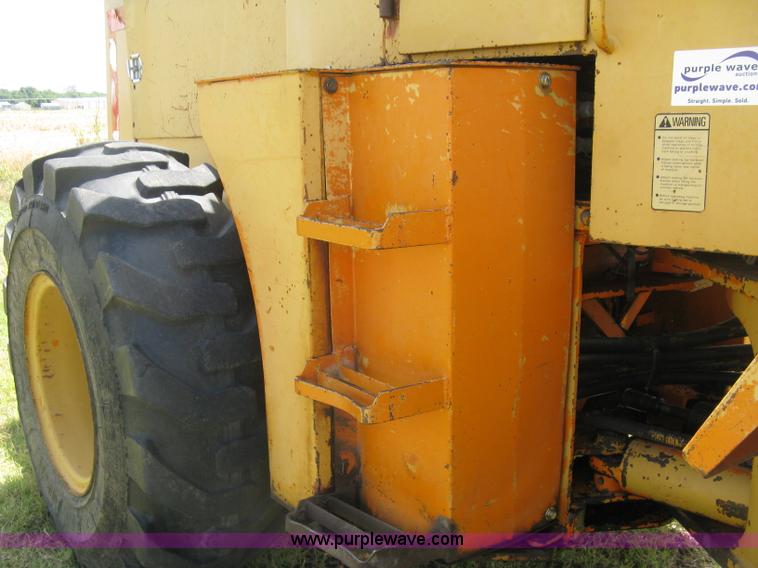 image for item K8723 Ford A66 wheel loader