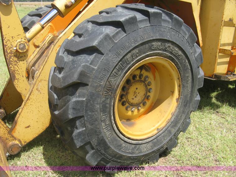 image for item K8723 Ford A66 wheel loader