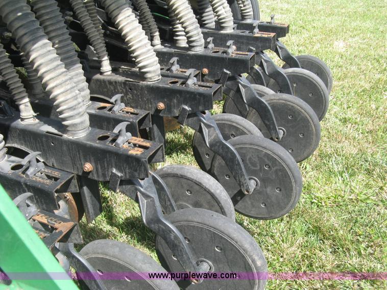 image for item K8748 Great Plains 1005NG no-till drill