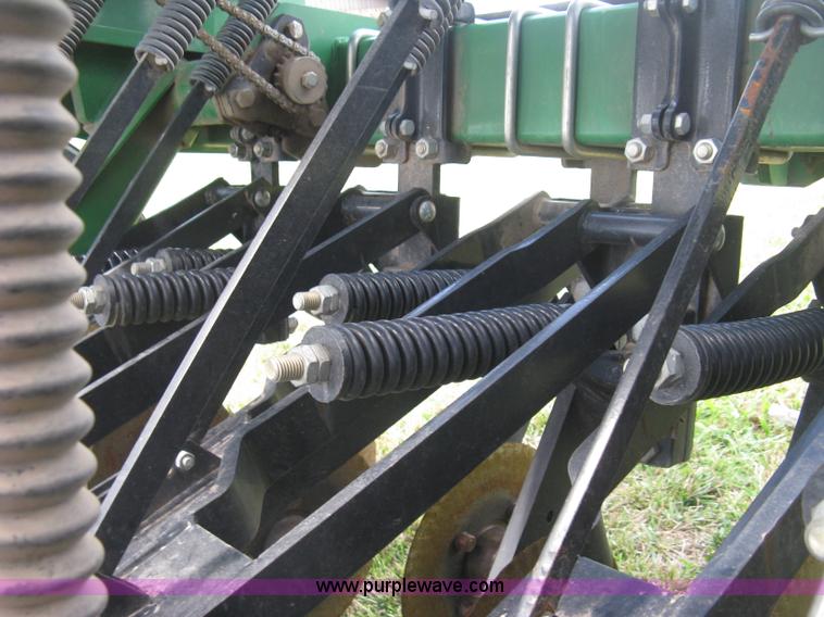 image for item K8748 Great Plains 1005NG no-till drill