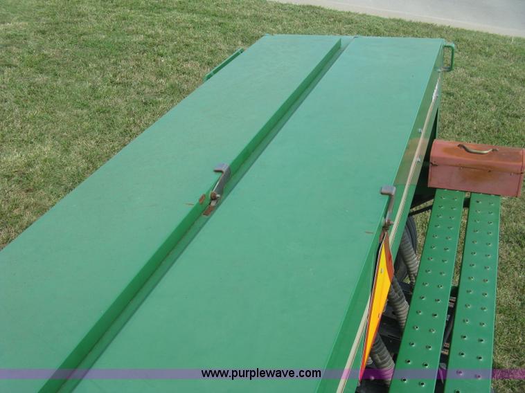 image for item K8748 Great Plains 1005NG no-till drill