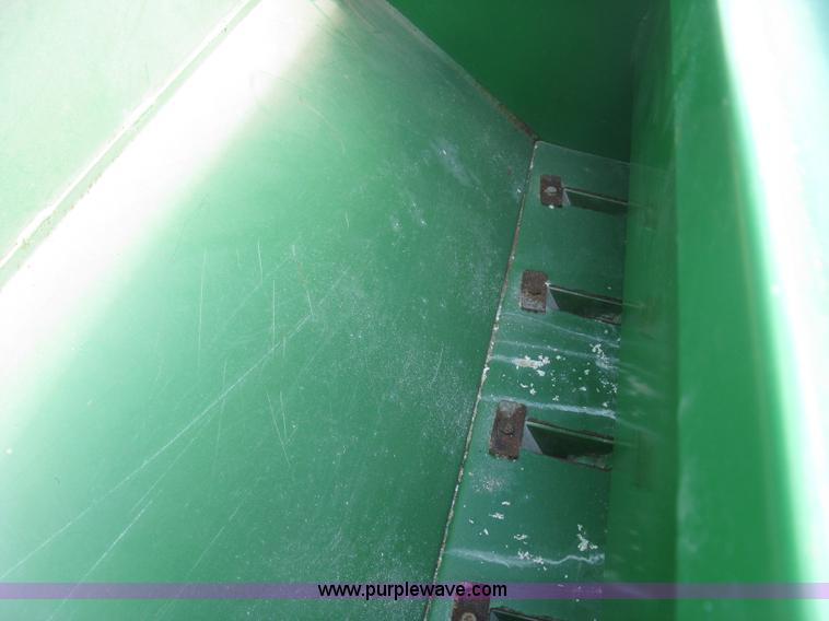 image for item K8748 Great Plains 1005NG no-till drill