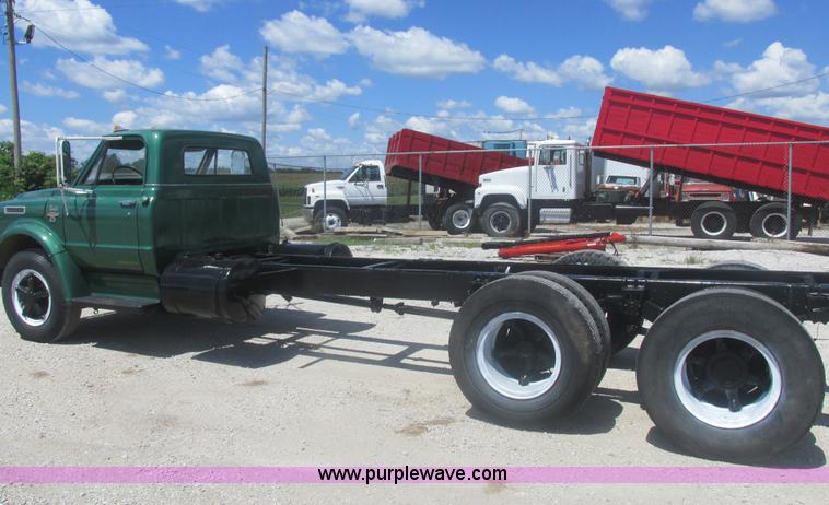 image for item L4030 1967 Chevrolet C60 truck cab and chassis