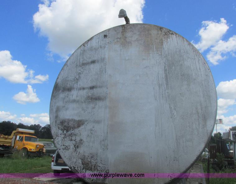 image for item L4031 Fuel tank