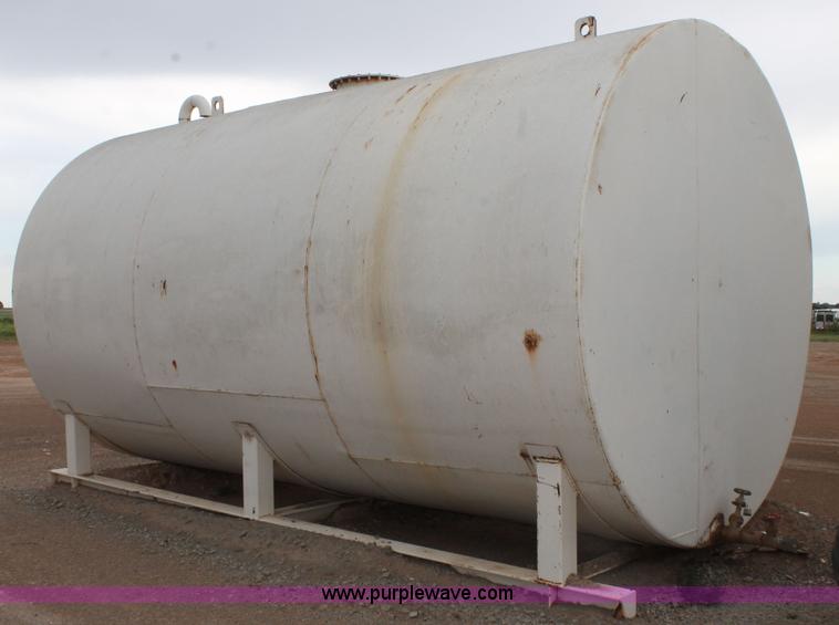 image for item L4375 Fuel tank