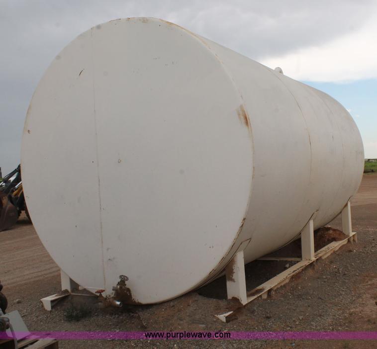 image for item L4375 Fuel tank