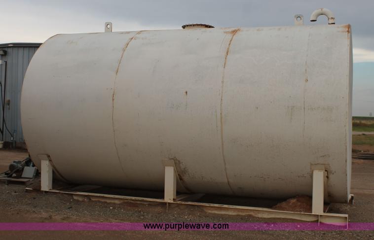 image for item L4375 Fuel tank