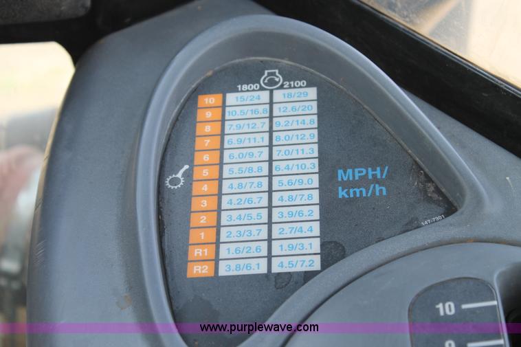 image for item L4390 1998 Caterpillar Challenger 95E tractor