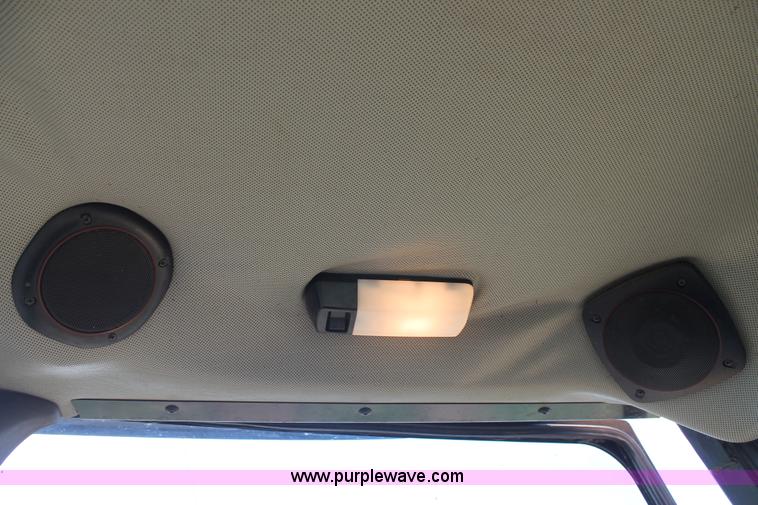 image for item L4390 1998 Caterpillar Challenger 95E tractor