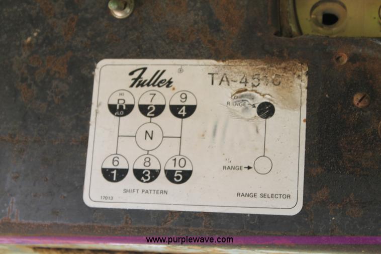 image for item L4393 Steiger Bearcat 4WD tractor