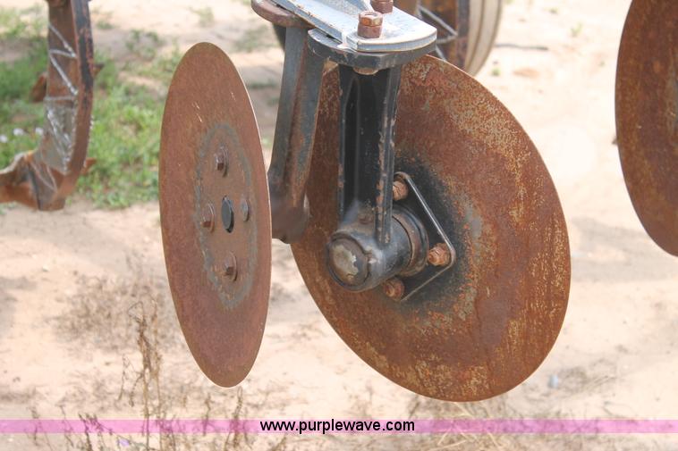 image for item L4394 Ecolo-Tiger 530 disk ripper