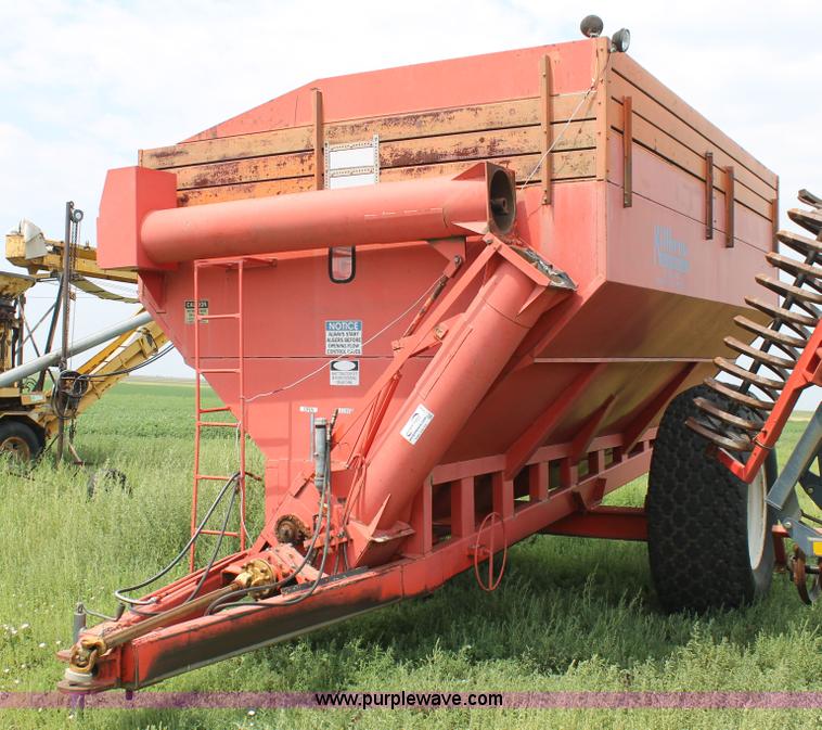 image for item L4396 Killbros 1200 grain cart