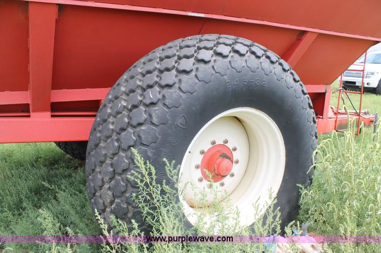 image for item L4396 Killbros 1200 grain cart