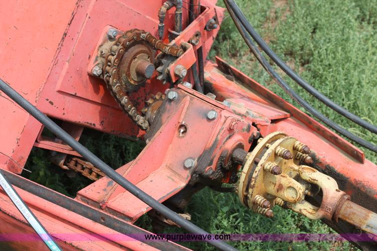 image for item L4396 Killbros 1200 grain cart