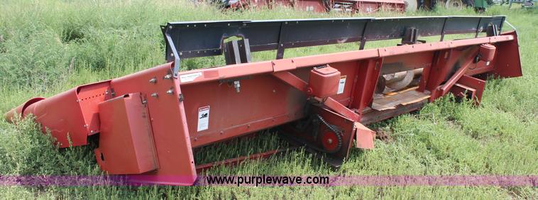image for item L4397 1999 Case IH 1083 corn head