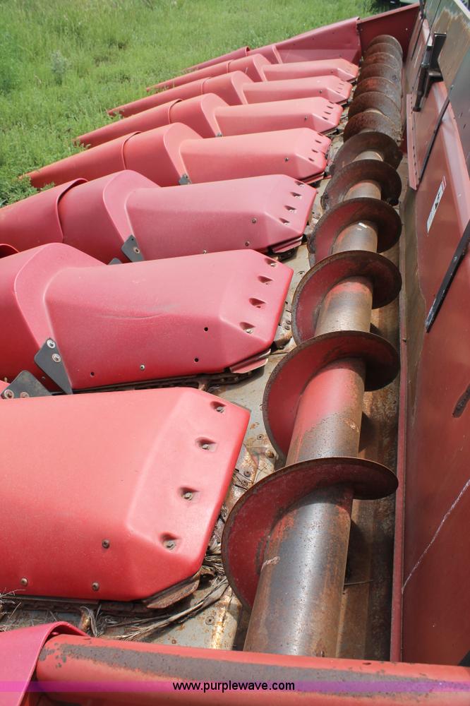 image for item L4397 1999 Case IH 1083 corn head