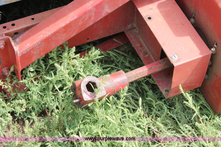 image for item L4397 1999 Case IH 1083 corn head