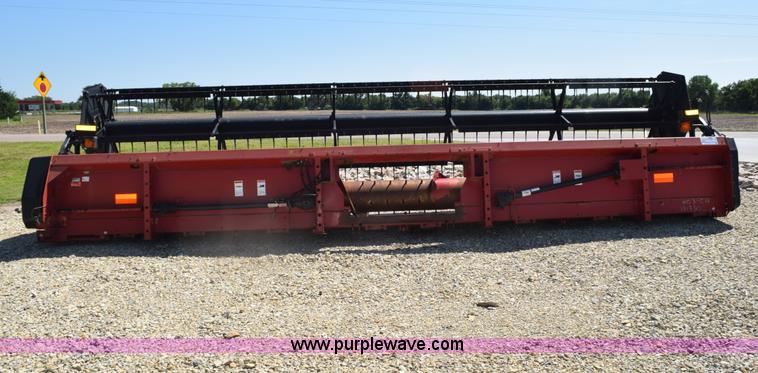 image for item L5757 2003 Case IH 1020 flex head