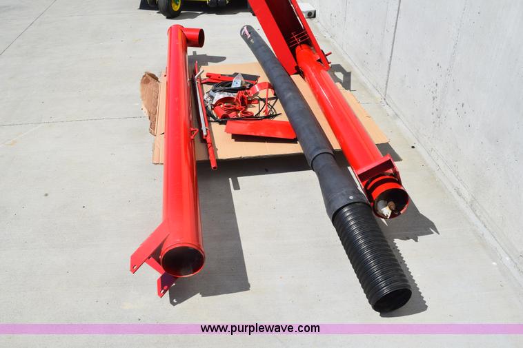 image for item L5758 Westfield tailgate auger