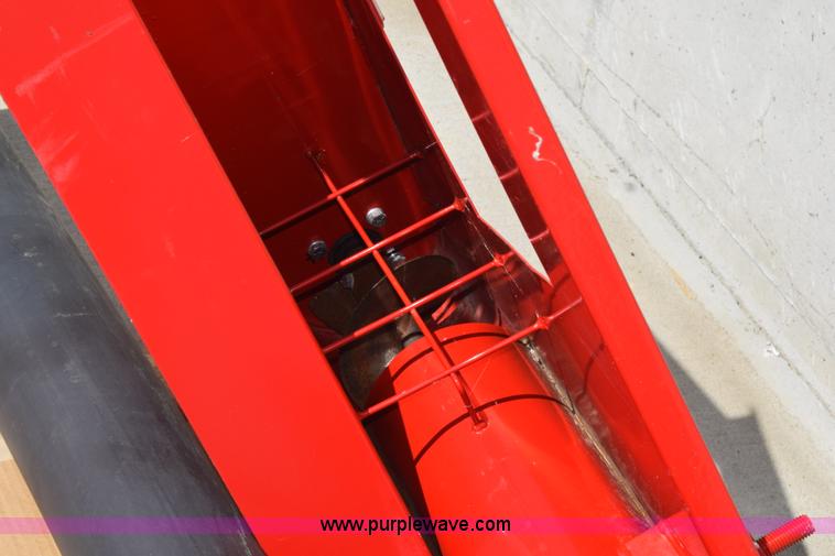 image for item L5758 Westfield tailgate auger