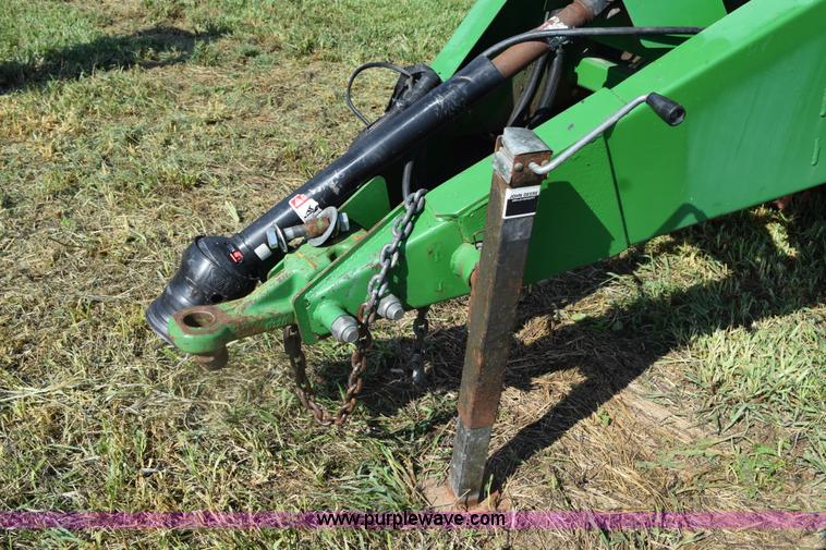 image for item L5759 2000 John Deere 100 large square baler