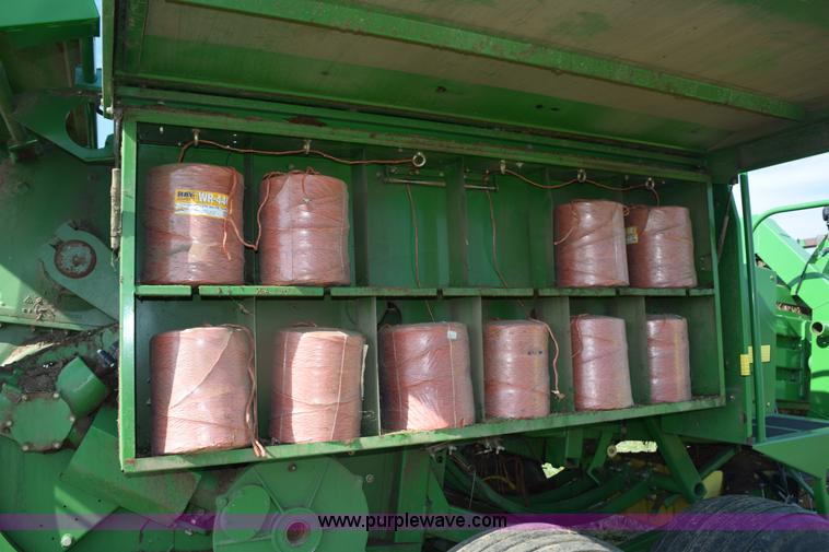 image for item L5759 2000 John Deere 100 large square baler