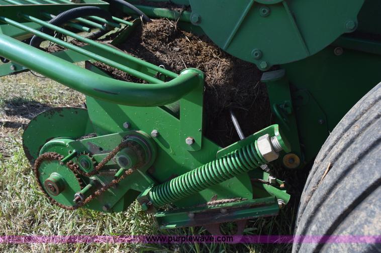 image for item L5759 2000 John Deere 100 large square baler