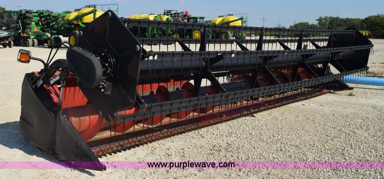 image for item L5760 1999 Case IH 1020 flex head