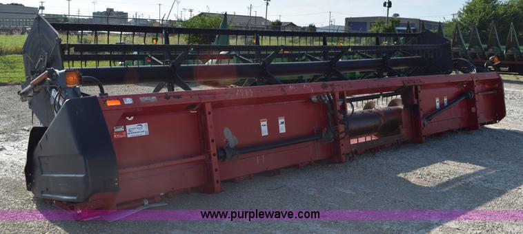 image for item L5760 1999 Case IH 1020 flex head