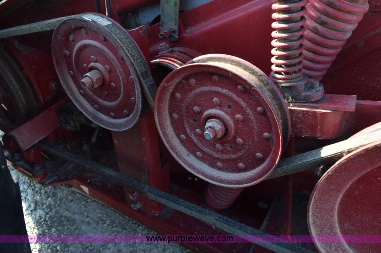 image for item L5760 1999 Case IH 1020 flex head