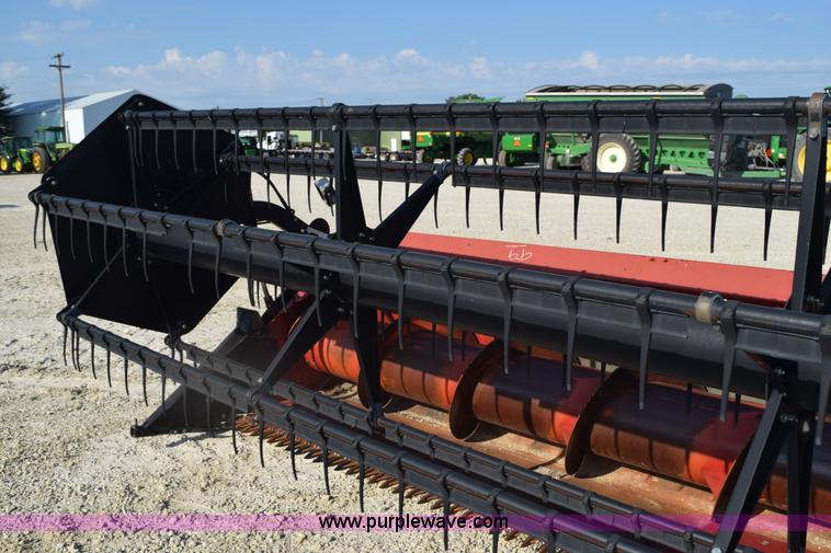 image for item L5760 1999 Case IH 1020 flex head