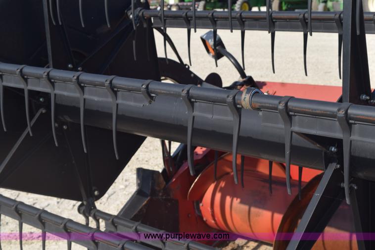 image for item L5760 1999 Case IH 1020 flex head