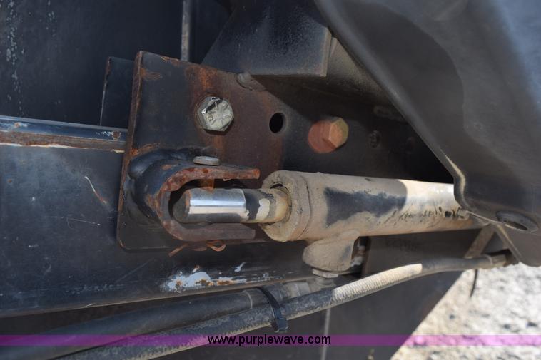 image for item L5760 1999 Case IH 1020 flex head