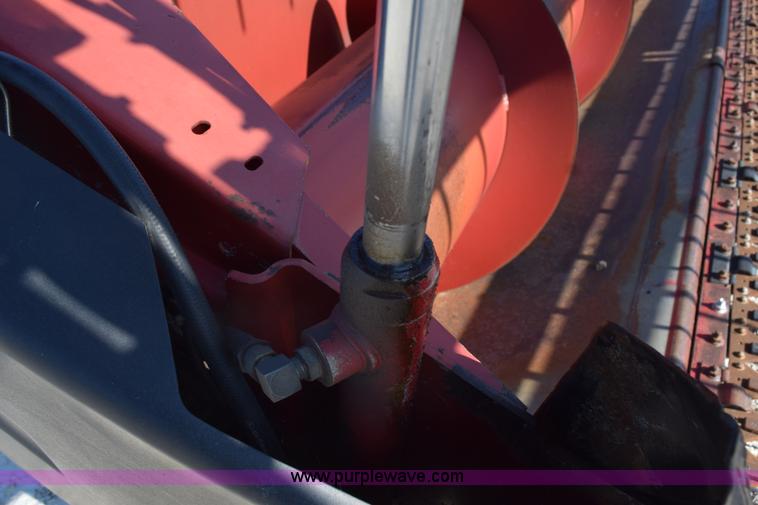 image for item L5760 1999 Case IH 1020 flex head