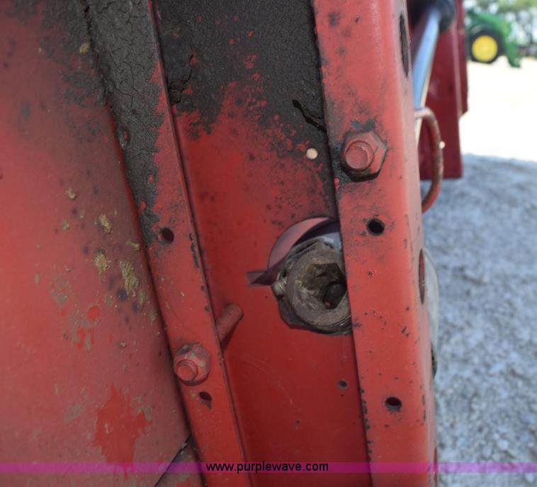 image for item L5760 1999 Case IH 1020 flex head