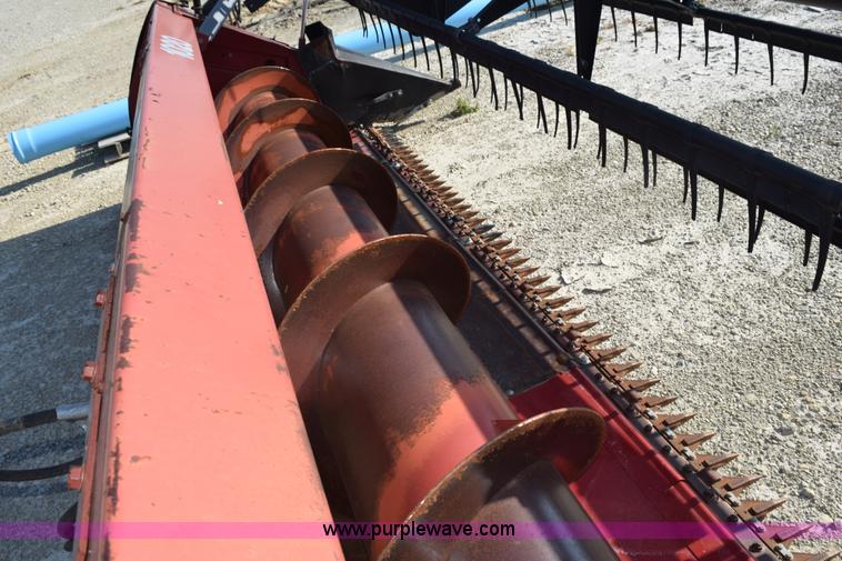 image for item L5760 1999 Case IH 1020 flex head