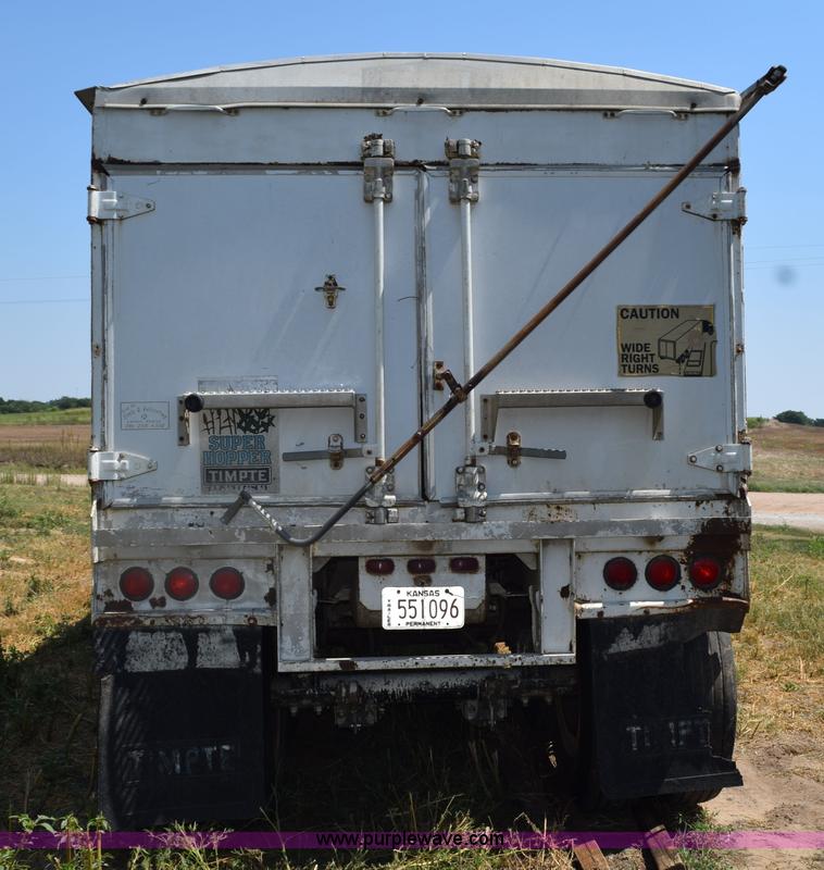 image for item L5768 1984 Timpte Super Hopper double hopper grain trailer