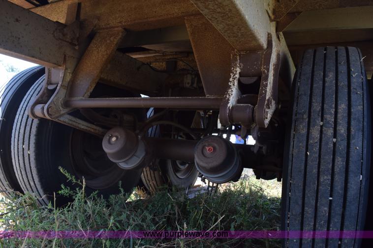 image for item L5768 1984 Timpte Super Hopper double hopper grain trailer