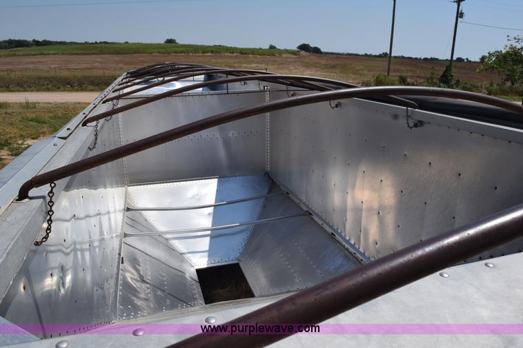 image for item L5768 1984 Timpte Super Hopper double hopper grain trailer