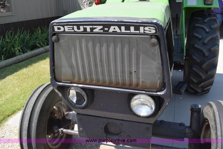 image for item L5775 Deutz Allis 6240 tractor