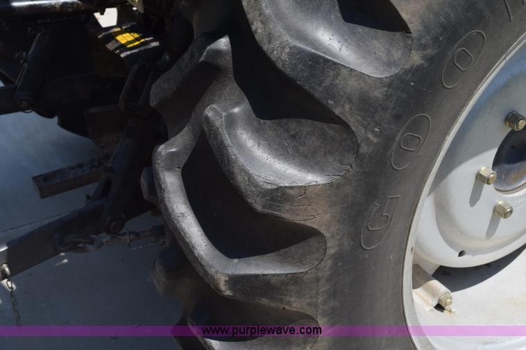 image for item L5775 Deutz Allis 6240 tractor